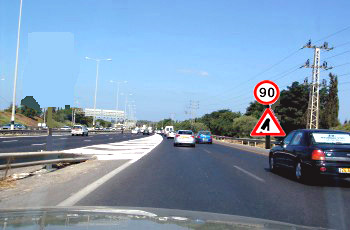 תן זכות קדימה לתנועה בכביש שמשמאלך