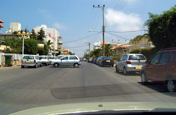 תמונה לשאלה: מה הן הסכנות בעת פניית פרסה?